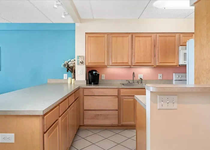 Towers-wonderful Ocean Views From 2 Bedroom With Indoor Pool! * Ocean City