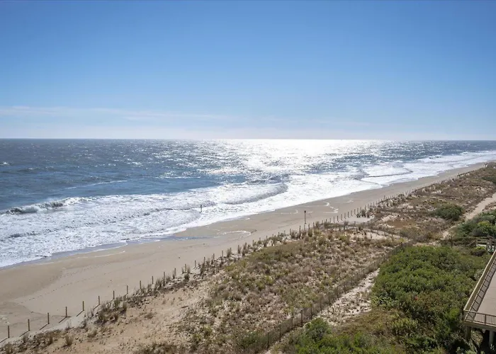 English Towers-Wonderful Ocean Views From This 2 Bedroom Condo With Indoor Pool! Ferienhaus *